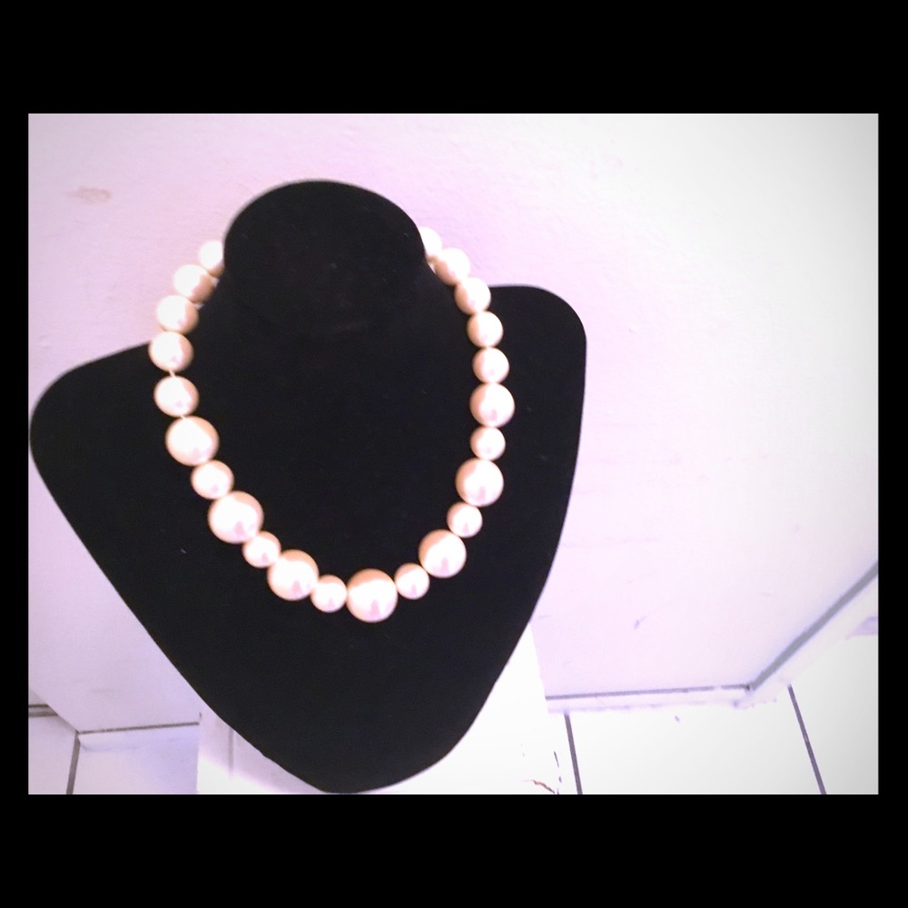 beautiful necklace